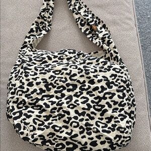 Vine Street Market canvas tote